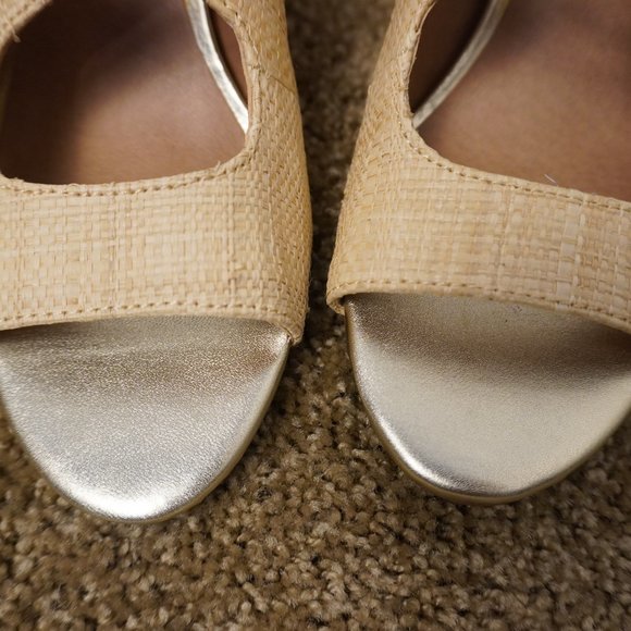 Bettye Heel - Picture 7 of 7